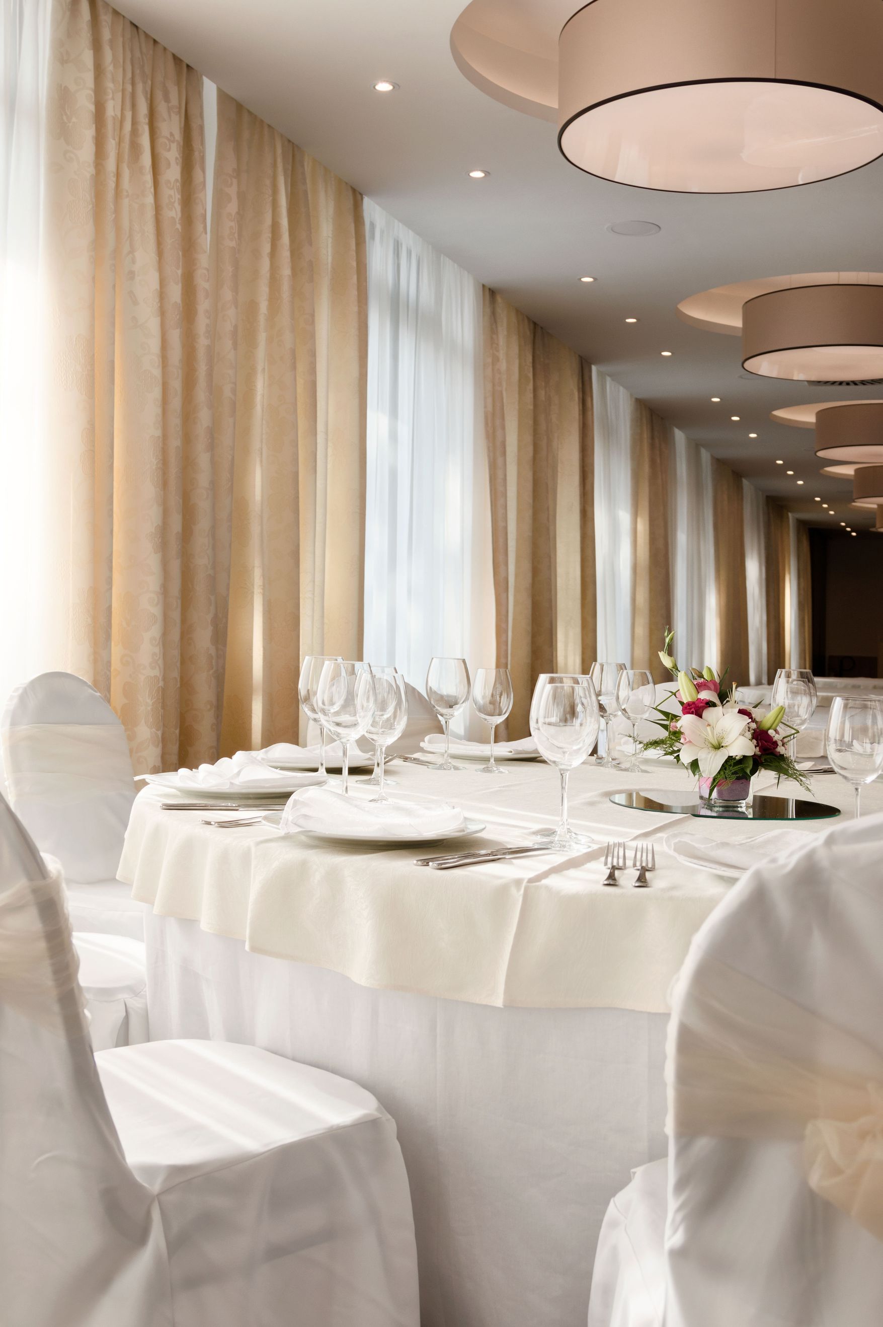 banquet-restoran-new-city-hotel-5